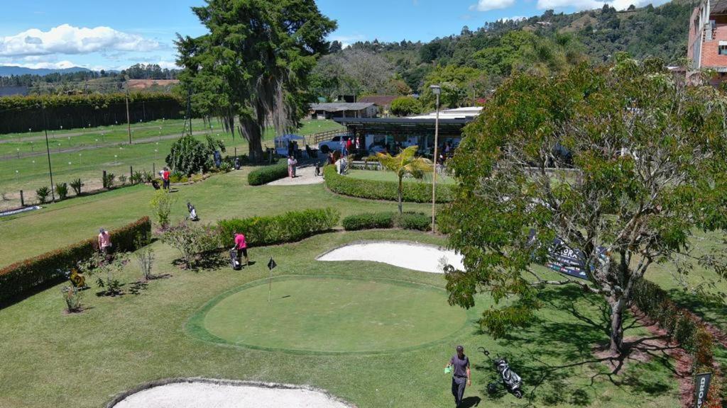 Hotel & Golf Isak Aeropuerto Rionegro Dış mekan fotoğraf